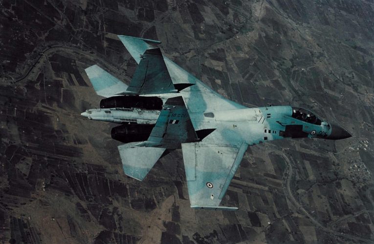 India Buys Russian Fighters to Boost Air Power Amidst Border Standoff with China