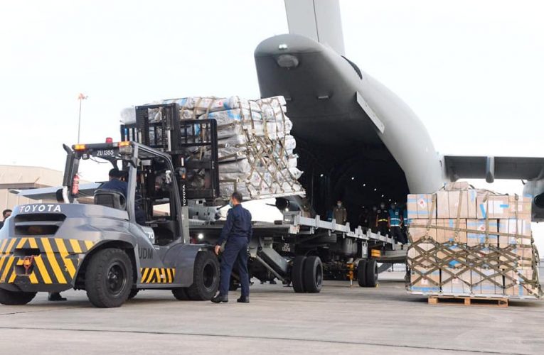 Airbus A400M Transports Field Hospital to Malaysian Frontline State Hit by Covid-19
