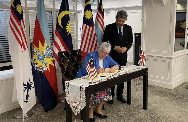 UK Reaffirm Commitment to Malaysia, to Further Deepen Ties