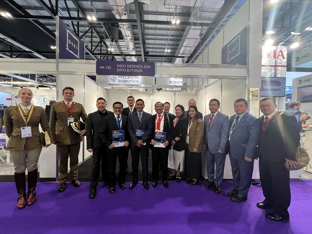 The 10th Indo Defence 2024 Expo & Forum Team is at DSEI Asian Defence