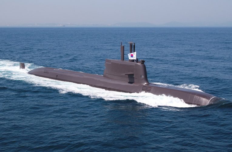South Korea Receives New Submarine