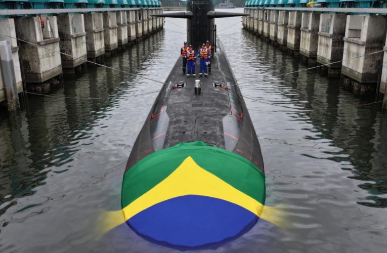 Brazil Launch Third Scorpene of its Submarine Programme