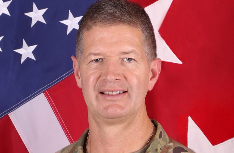 Lieutenant General James B. Jarrard, Deputy Commanding General US Army Pacific