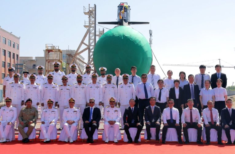Pakistan Launches Third Hangor Submarine