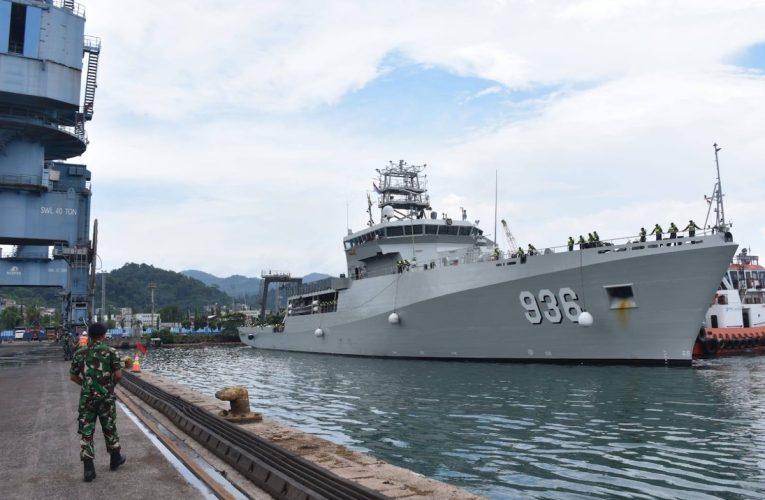 Indonesia Receives First Submarine Rescue Vessel