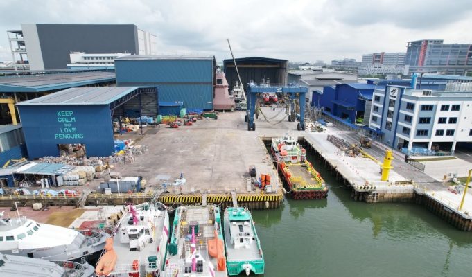 Singapore To Develop New Landing Craft