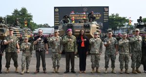 Indonesia Receives US Amphibious Combat Vehicles
